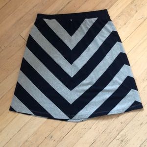 Market and Spruce Chevron Skirt